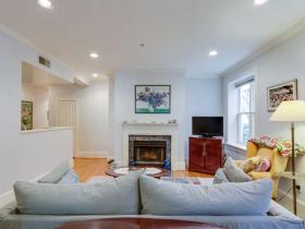 1807 California St NW #104