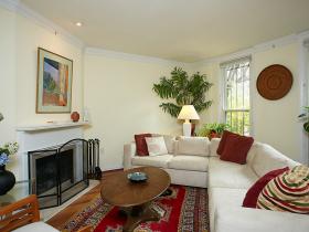 1425 Corcoran St NW #1