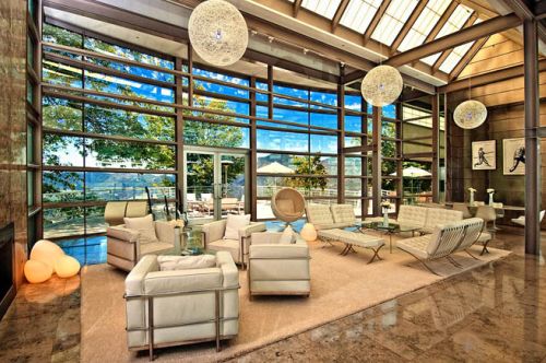 A Trip West for a $14.5 Million Home in Malibu: Figure 1