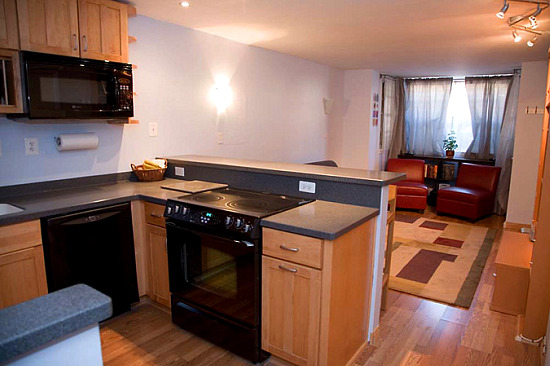 Deal of the Week: A Chef's One-Bedroom in Dupont for Under $300K: Figure 2