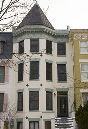 "If I Had $1 Million" Listing: Two-Unit Row House in Mount Pleasant: Figure 1