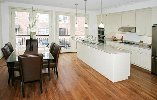 What $599K Buys You in DC: Enormous Two-Bedroom Condo in Mount Pleasant: Figure 3
