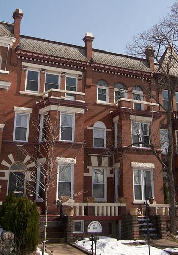 &#8220;If I Had $1 Million&#8221; Listing: An Urban B&B in Bloomingdale: Figure 2