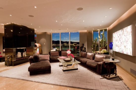 The Price of a Massive Vegas Penthouse Revealed: Figure 1