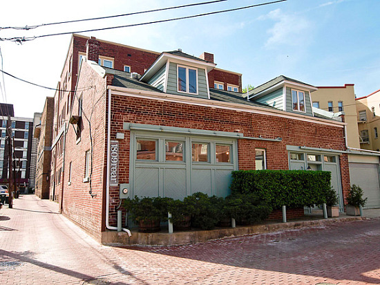 Unique Spaces: Once a Carriage House, Now a Home: Figure 1