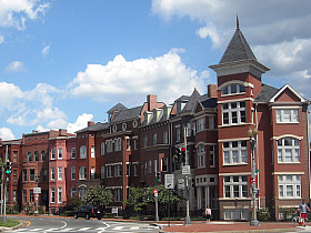 DC's Top 50 Properties (and What They Say About the City's Buyers): Figure 1