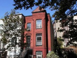 Deal of the Week: Shaw Row House for $409K