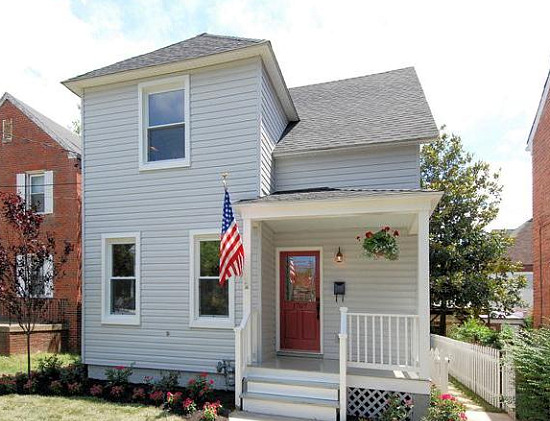 This Week's Find: A Farmhouse in  Brookland: Figure 1