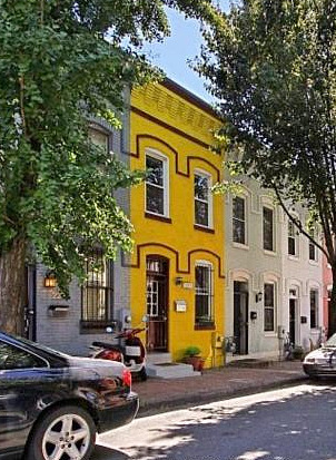 This Week's Find: The Little Yellow House on 12th Place: Figure 1