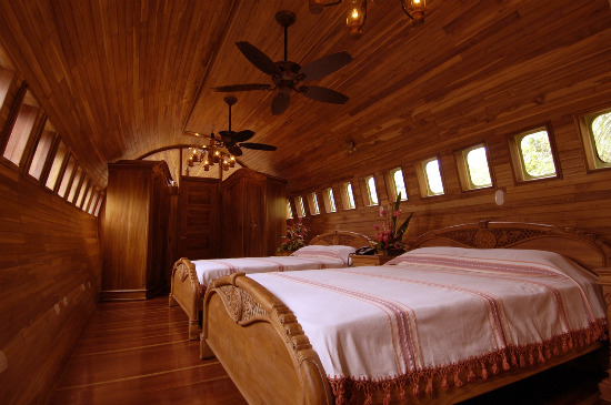 The 747 Hotel Suite: Figure 2