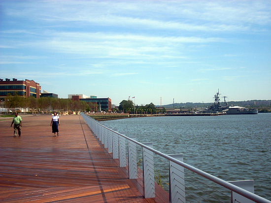 Waterfront Park in Capitol Riverfront Opens: Figure 2