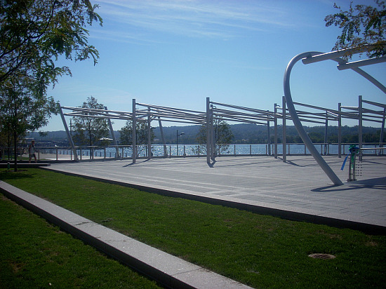 Waterfront Park in Capitol Riverfront Opens: Figure 8