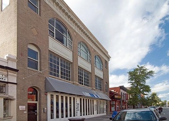 Huge Adams Morgan Loft Back on the Market: Figure 3