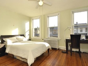 Comp and Circumstance: Under $400,000 House Edition