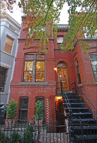 Deal of the Week: Competitively Priced Victorian Near Lincoln Park: Figure 1