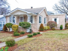 Comp and Circumstance: Location Versus Space for $320,000