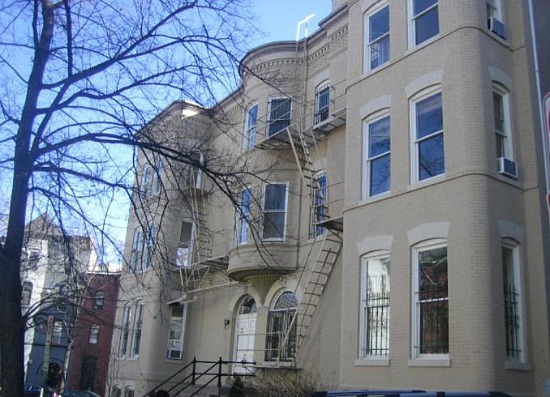 This Week's Find: The Nine-Bedroom Dupont Circle Foreclosure: Figure 1