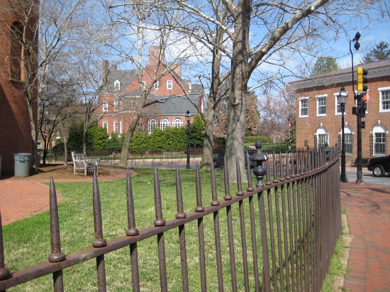 Annapolis: Small-Town Living in the State Capital: Figure 4