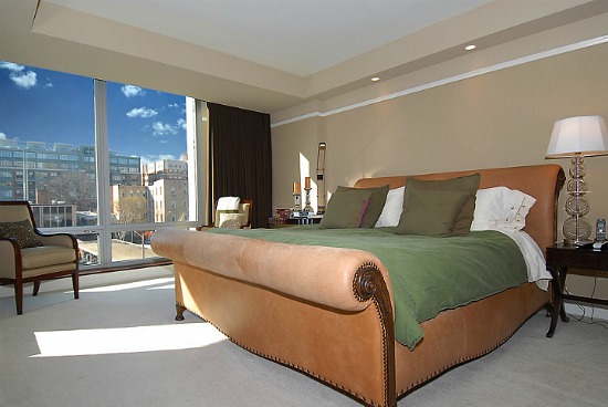 Friday Eye Candy: 2,800-Square-Foot Corner Unit at The Ritz: Figure 2