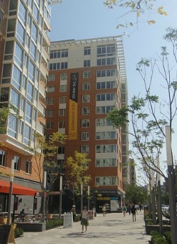 Sneak Peek: New Whole Foods in Foggy Bottom: Figure 2