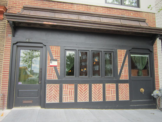 Neighborhood Eats: Chez Billy, Back Alley Waffles and DC's New Beach Bar: Figure 2