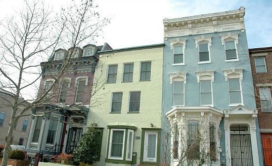 This Week's Find: Three Living Rooms in Logan Circle: Figure 1