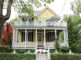 Best New Listings: Dupont Dog Owner, The Turret House, 1927 Craftsman