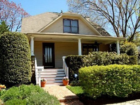 NoVa Best New Listings: Alcova Heights, Clarendon, Four Mile Run