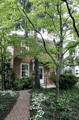 Deal of the Week: The Lowest Priced Four-Bedroom in Chevy Chase: Figure 1