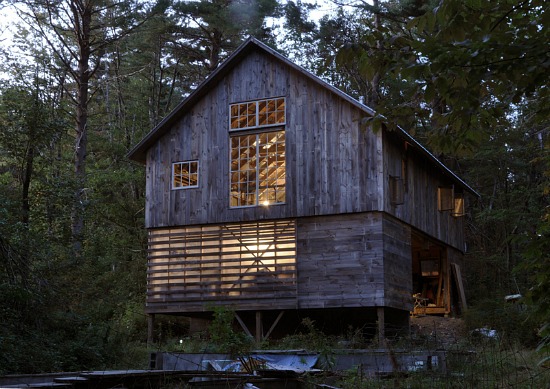 Friday Eye Candy: A Home Office in a Vermont Barn: Figure 1