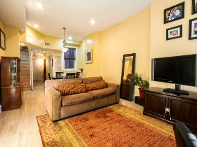 Deal of the Week: Positively 5th Street