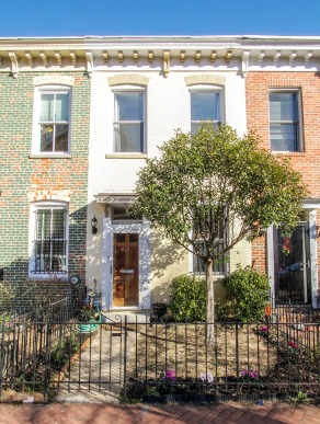 Under Contract: Six Sisters and a 5th Street Deal: Figure 4