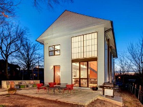 This Week's Find: Bauhaus in Brookland