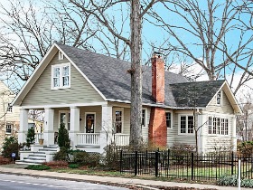 Best New Listings: Art Deco, Capitol Views and a Deceiving Bungalow
