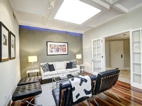 Best New Listings: A Penthouse, A Restaurant and Extra Seating