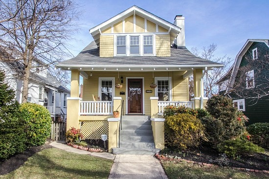 This Week's Find: Takoma's Cutest Bungalow: Figure 1