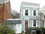 Best New Listings: Sinkhole Street, 1850s House, and a One-Way Street