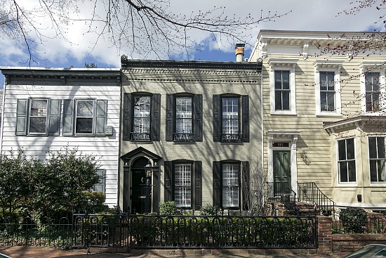 Best New Listings: An Elegant Rowhouse, A Top-Floor Unit, and A Craftsman: Figure 3