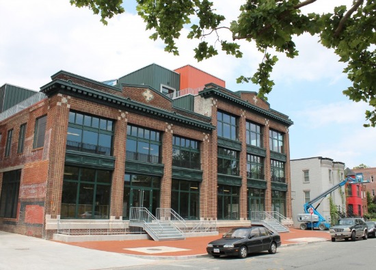 Inside Shaw's Revamped Wonder Bread Factory: Figure 1