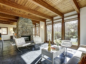$245,000 Above Asking in Forest Hills