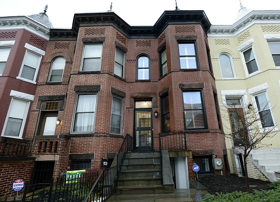 Under Contract: In U Street and Dupont: Figure 1