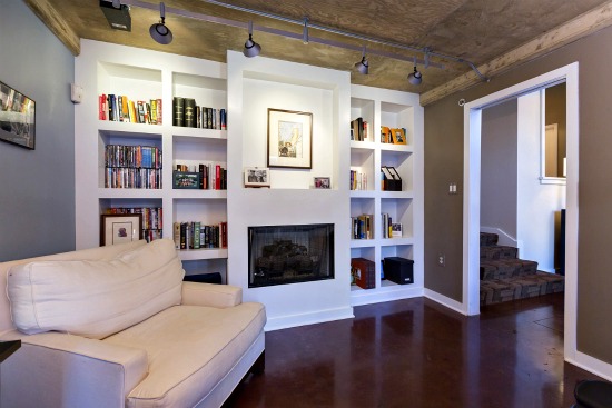 This Week's Find: Indoor/Outdoor Loft Living on Church Street: Figure 4