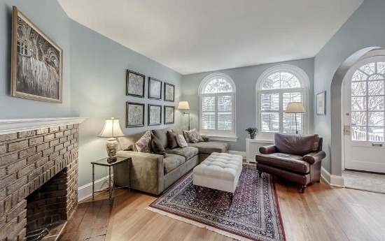 Best New Listings: Two Roomy Condos and Woodley Park Class: Figure 2