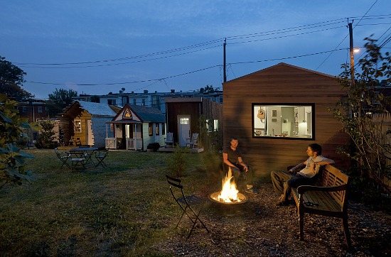 84 Square Feet: Tiny House Star Kicks Off Book Tour at Boneyard Studios: Figure 3