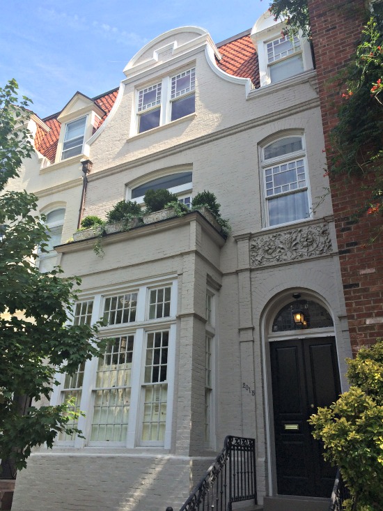 DC's Hidden Places: Hillyer Place: Figure 4