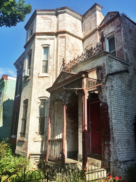 DC's Hidden Places: Caroline Street: Figure 4