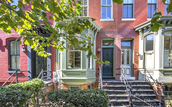 Best New Listings: A Big Bay Window on Capitol Hill and a Chevy Chase Dream Home: Figure 3