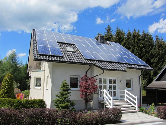 Study: Home Buyers Will Pay a $15,000 Premium for Solar Panels: Figure 1