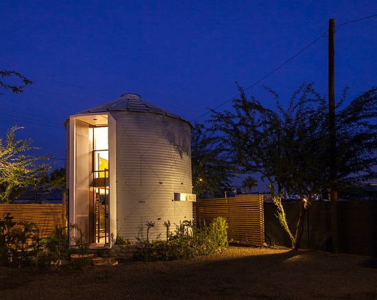 The 340 Square-Foot Home in a Grain Silo: Figure 2