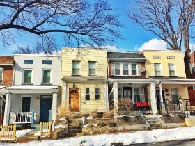 The Pursuit: A Home Search Leads to Carver Langston